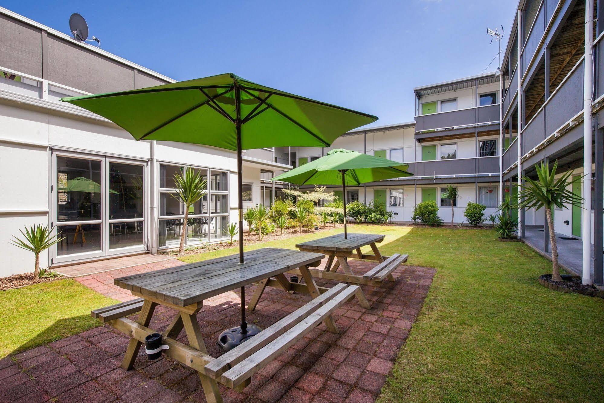 Te Henui Lodge 新普利茅斯 外观 照片
